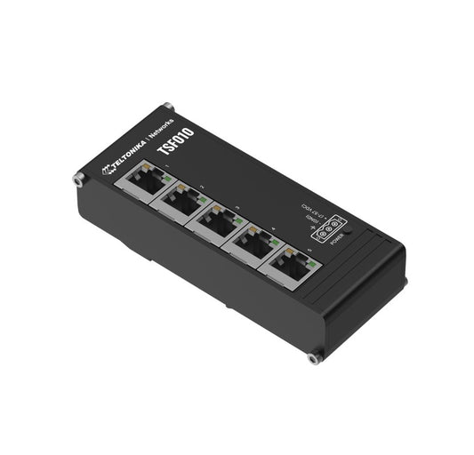 Teltonika Flat Ethernet Switch, 3-Pin Power Input, Flat and compact design, Plug image 1