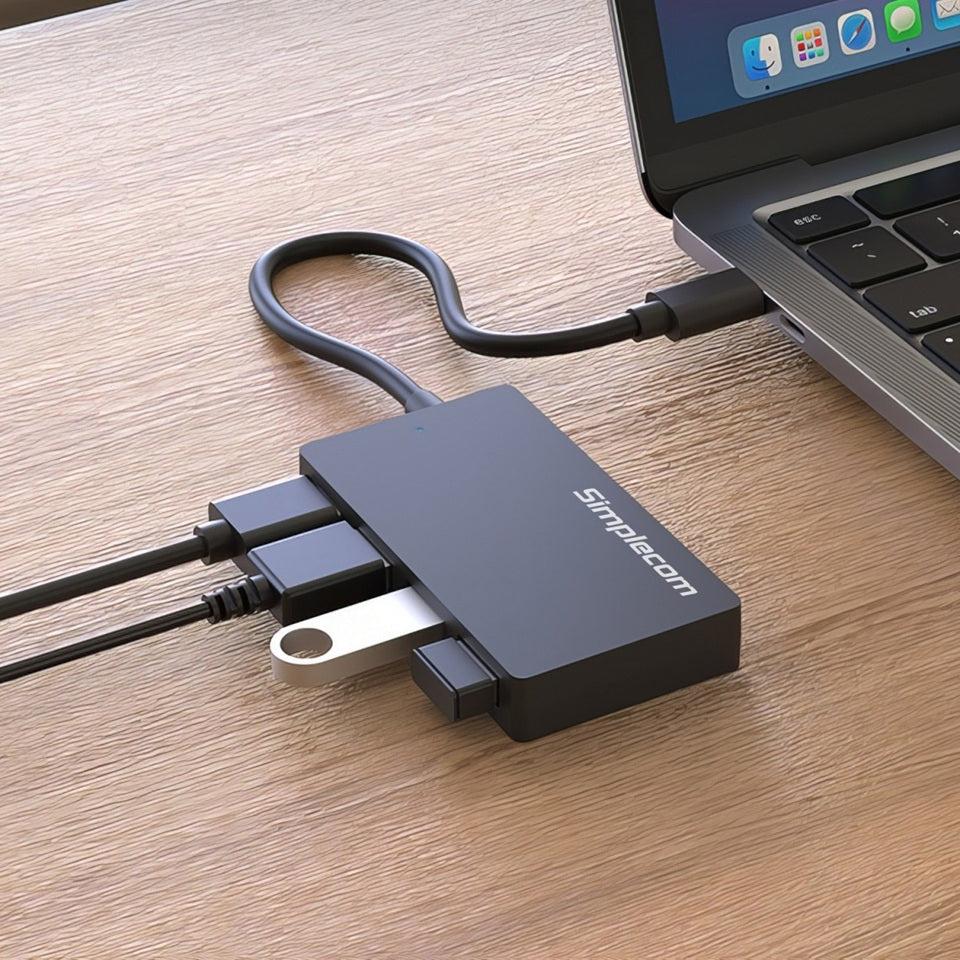 Simplecom CH352 USB-A to 4xPort SuperSpeed USB 3.2 Gen1, 5Gbps, plug & play, bus-powered, ABS, 76×41×11mm, 35g, 15cm cable, Win/macOS/Linux compatible