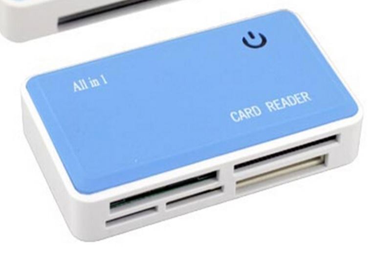 Astrotek USB Card Reader Hub — CF I/II, XD, Micro Drive, SD, SDHC, Mini SD, MMC, RS-MMC