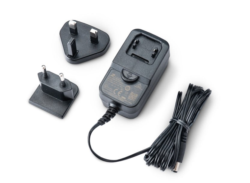 SNOM 00004570 10W Power Adapter/Inverter Indoor, Black, PSU For All The Snom Desk Telephones, Suitable for EU/UK&AU plug *(please check AU 4611 clips)