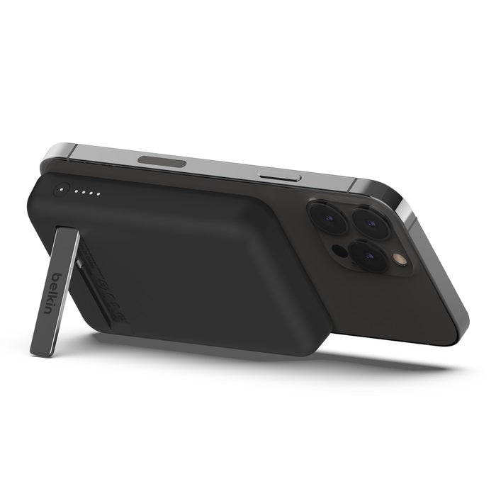 Belkin BoostCharge Magnetic Wireless Power Bank 5K + Stand - Black (BPD004btBK),