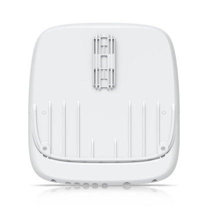 Ubiquiti sunMAX SolarPoint, SM-SP-40, Remotely Managed MPPT 24V 7A Solar Site Charging Appliance, Integrated Four-port, 24V PoE 10/100 Mbps