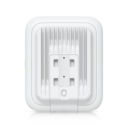Ubiquiti U7 Outdoor, 2Yr Warr, 4 Spatial Streams, 465 m²  Coverage, 200+ Device