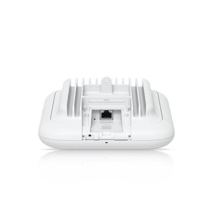 Ubiquiti U7 Pro Outdoor, IP67 WiFi 7 AP,6 Spatial Streams,Extended-range AFC 6 G
