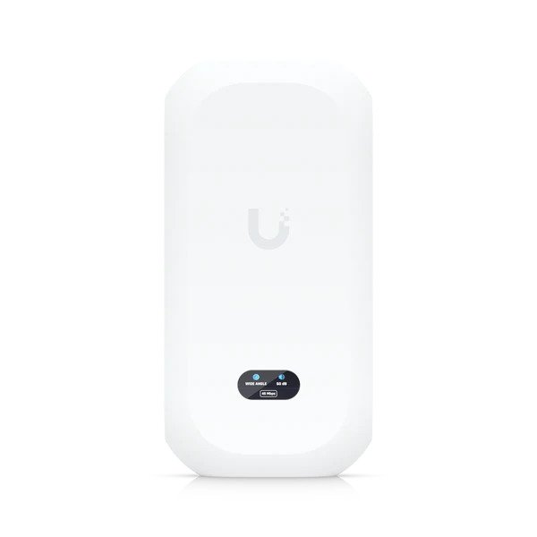Ubiquiti Camera 8MP Wide Angle Lens (97.5˚ H), 12MP Fisheye 360˚ Lens, Colour LCM Display For Device Status Monitoring