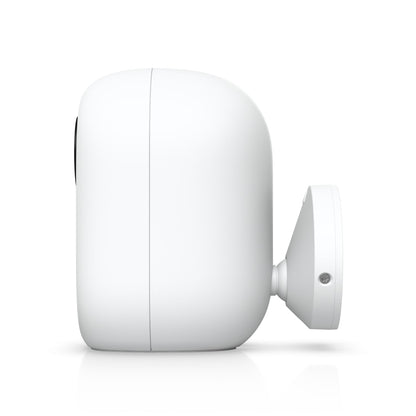 Ubiquiti G6 Instant White, Plug-and-play, 4K WiFi-connected Camera, With A 1/1.8' 8MP Image Sensor, Multi-TOPs AI Engine, Two-way Audio
