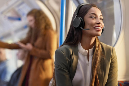 Jabra Evolve2 75 - USB-A Link380a UC Stereo Black, Advanced ANC, 30m Wireless Range, Dual Bluetooth Connectivity, 36 Hours Battery Life, Busylight