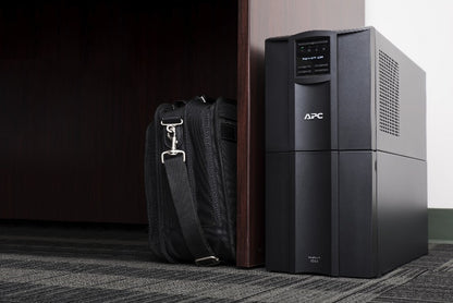 APC Smart-UPS, Line Interactive, 2200VA, Tower, 230V, 8x IEC C13+2x IEC C19 outlets, SmartConnect Port+SmartSlot