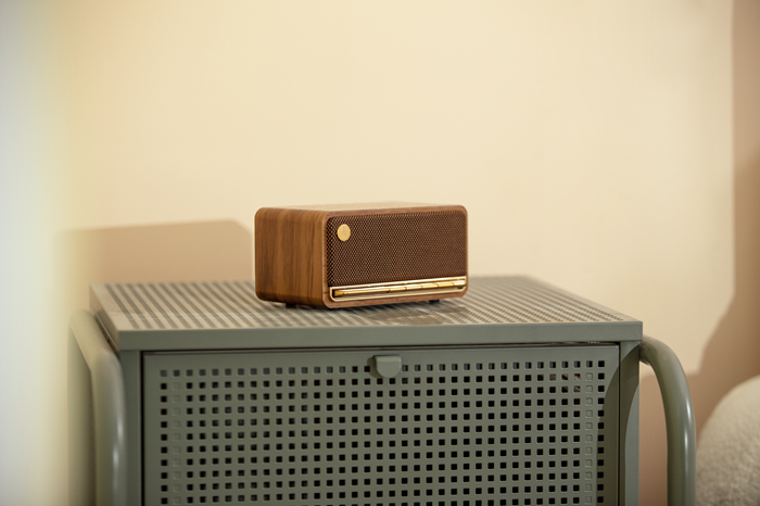 Edifier MP230 BROWN Portable Bluetooth Retro Speaker - Bluetooth 5.0, AUX, micro image 3