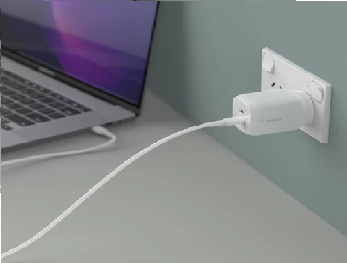 Belkin BoostCharge Pro Dual USB-C GaN Wall/Laptop Charger with PPS 65W - White(W image 2